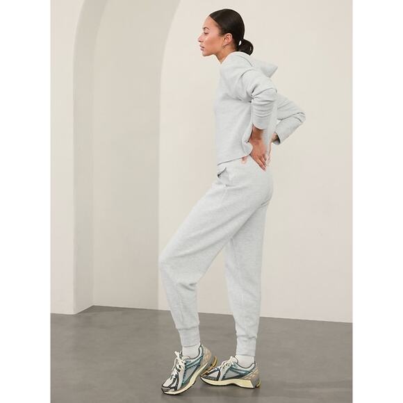 Athleta Coaster Waffle Hoodie/Pants Set in Light Grey Heather Size Medium